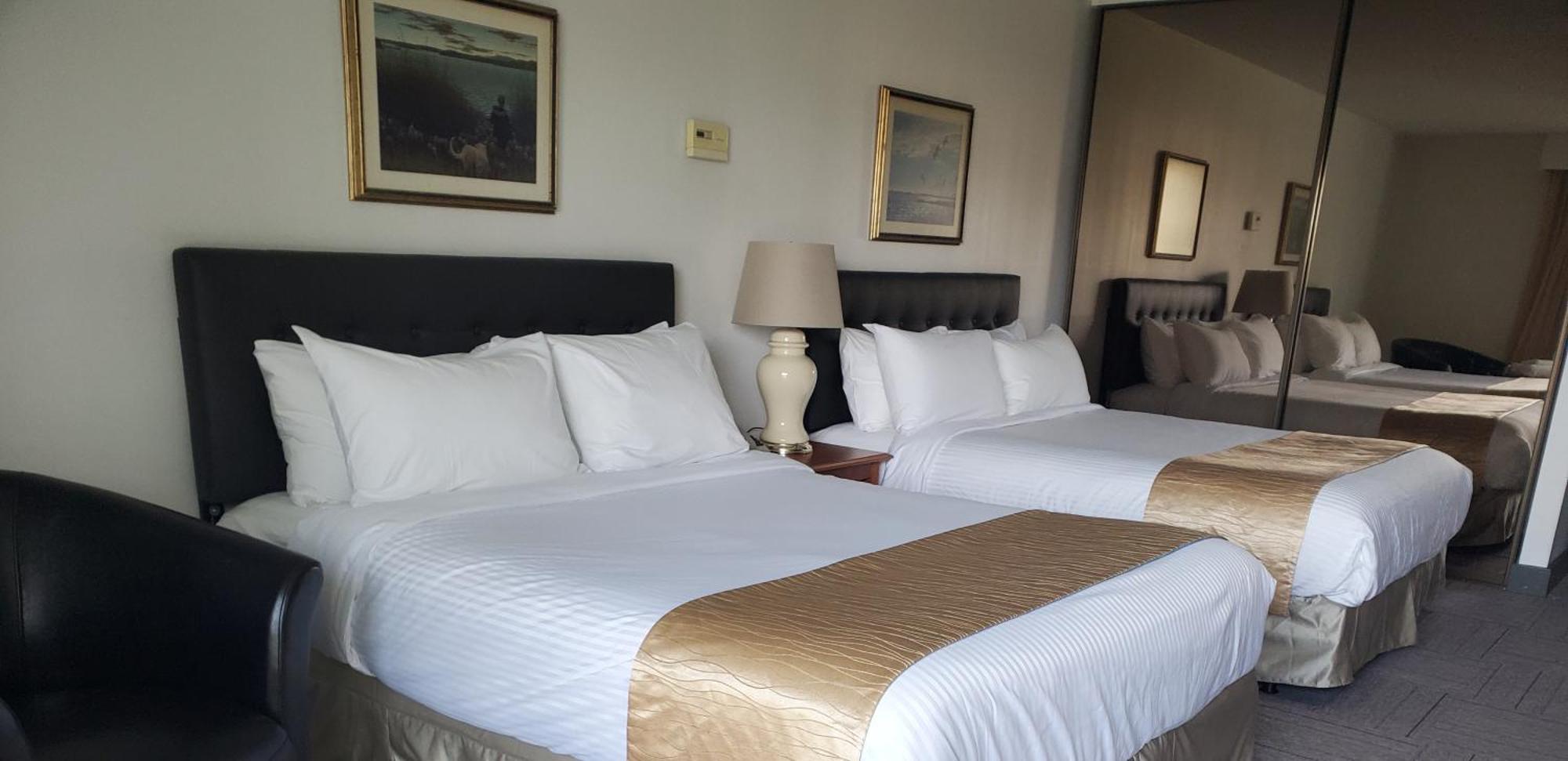 Lagoon Pier One 5* Lagoon City