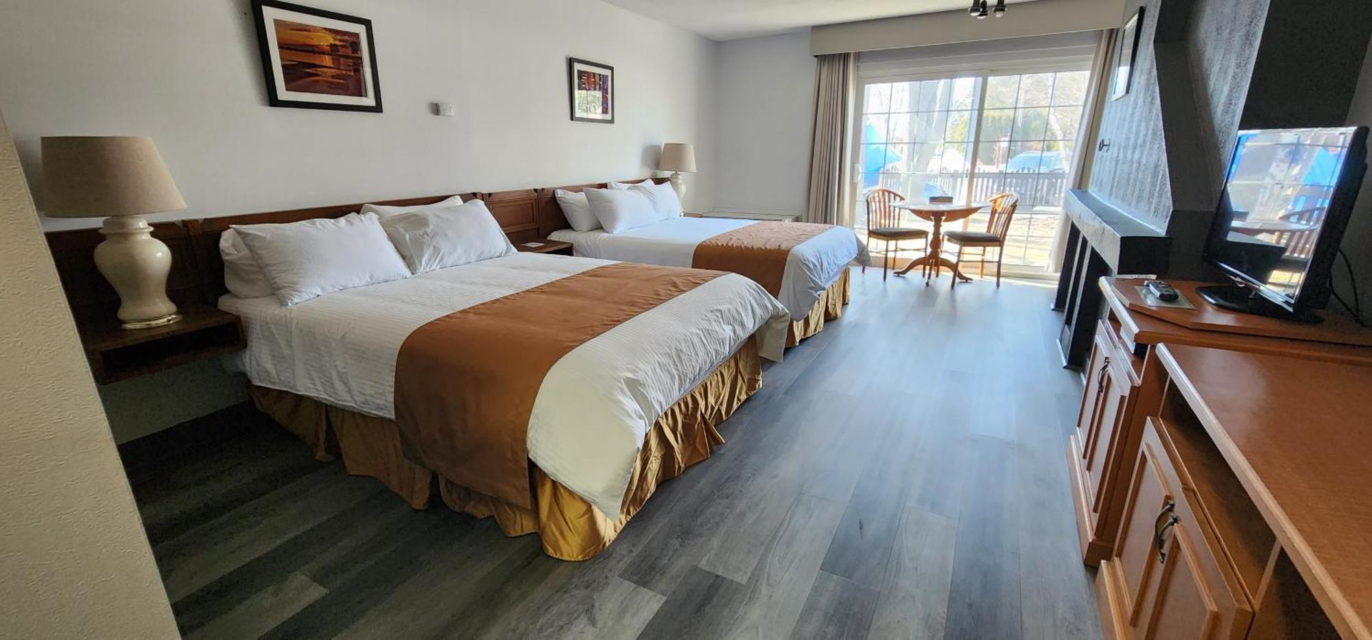 Hotel Lagoon Pier One *